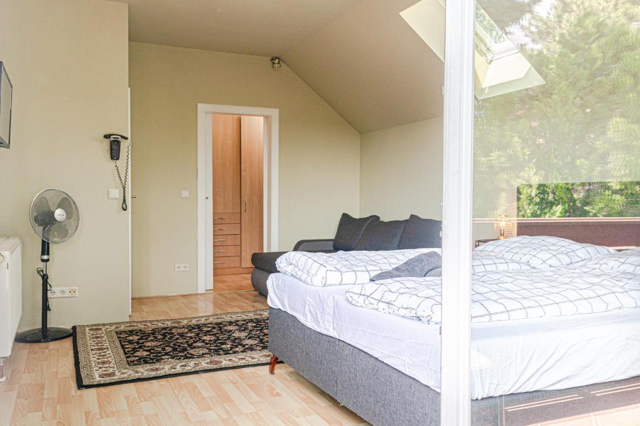 Exquisite Shared Villa - Your Private Room In This Beautiful Home เวียนนา ภายนอก รูปภาพ